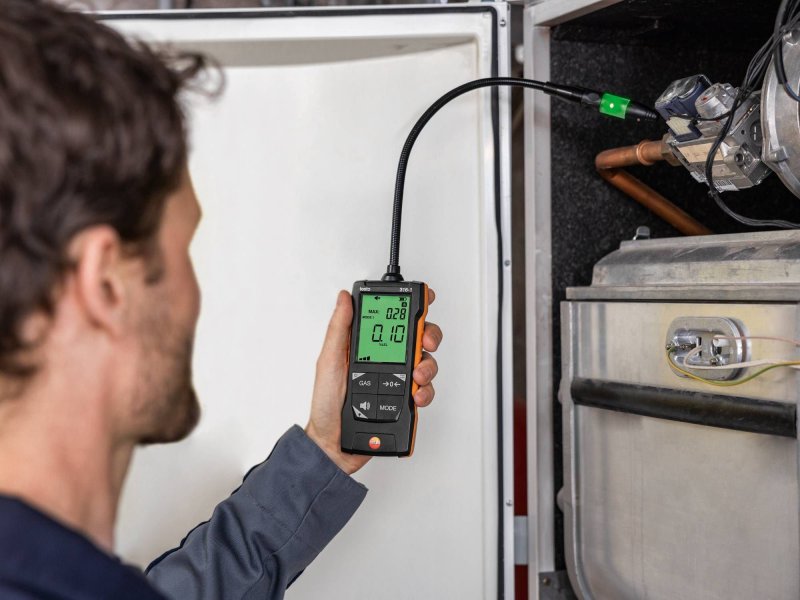 Testo 316-1 - Detektor úniku plynu s flexibilnou sondou flexibilná sonda